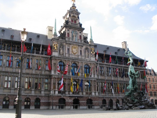 The city hall and a statue of the hero of Antwerp throwing the hand of the Giant that he just cut off. Some say this is the origin of Antwerp Ant or Hant = Hand and Werp = throw. Other says it was built on a mound and the Roman word for it was anwerp.