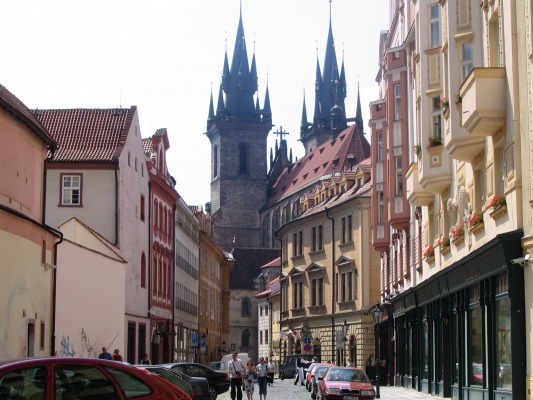 I took this mainly because this street had so few people, more startling than the architecture.